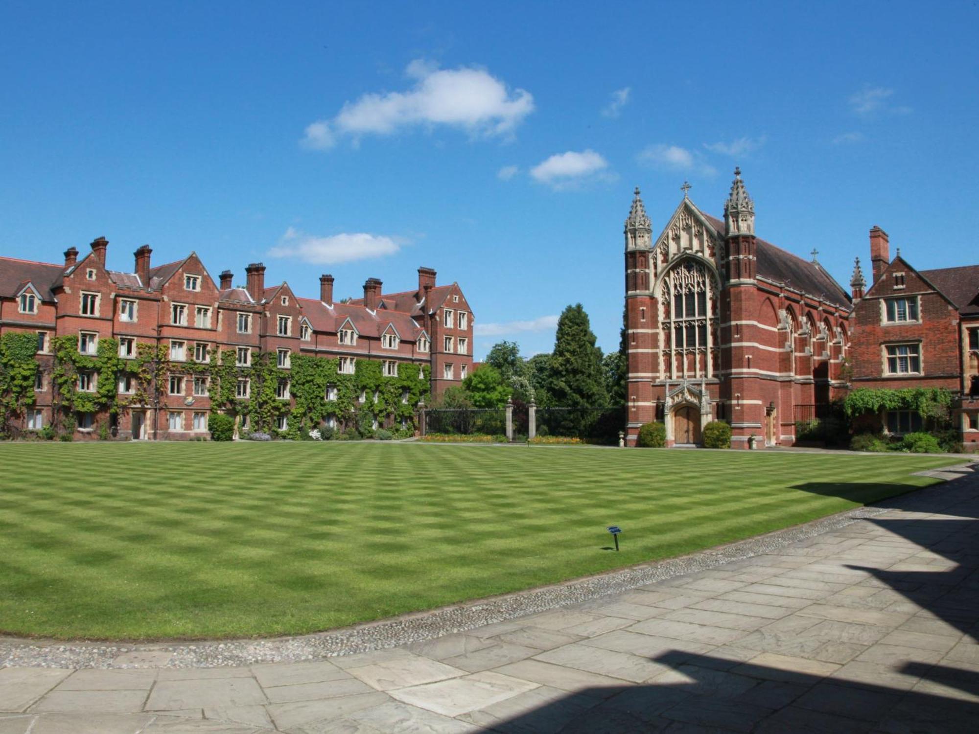 Selwyn College,